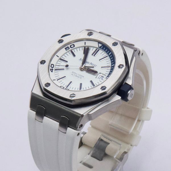 Audemars Piguet Royal Oak Offshore 15710ST.OO.A010CA.01